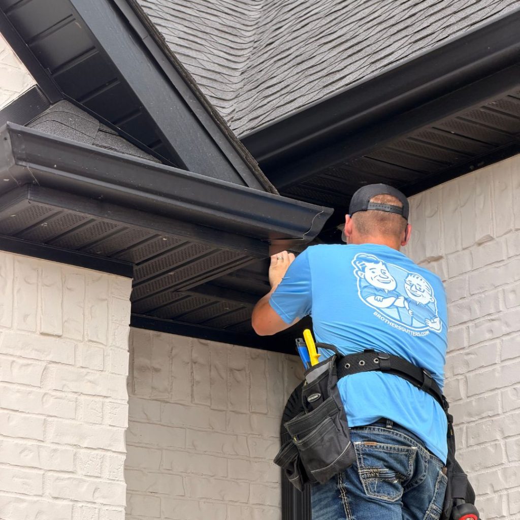 Gutter services in Alma, AR